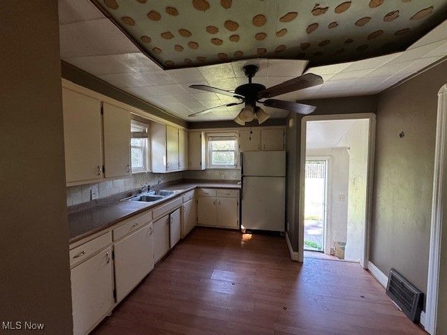 6926 Mackenzie Road, Olmsted Falls, OH 44138