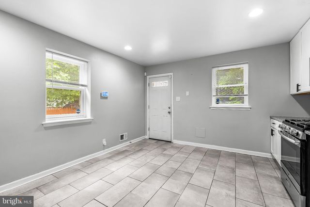 1123 HOLLINS ST, Baltimore, MD 21223