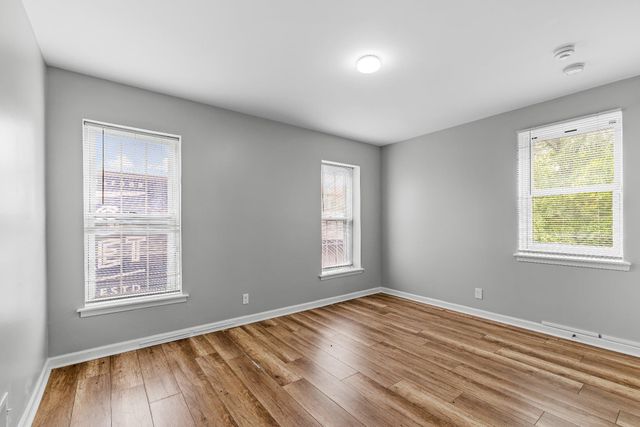 1123 HOLLINS ST, Baltimore, MD 21223
