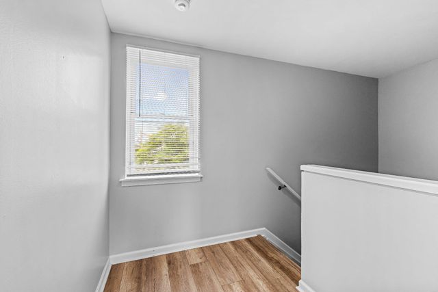1123 HOLLINS ST, Baltimore, MD 21223