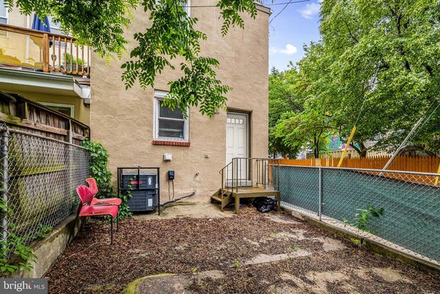 1123 HOLLINS ST, Baltimore, MD 21223