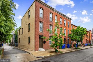 1123 HOLLINS ST, Baltimore, MD 21223