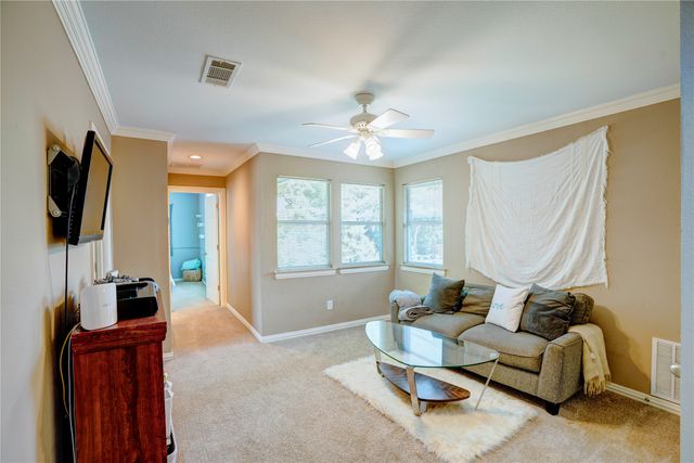 800 Woodcrest Court, Southlake, TX 76092