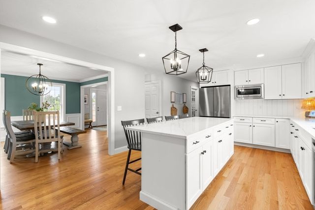 2 Oldfield Road, Bridgewater, MA 02324