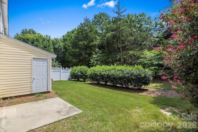 14327 Tranters Creek Lane, Charlotte, NC 28273