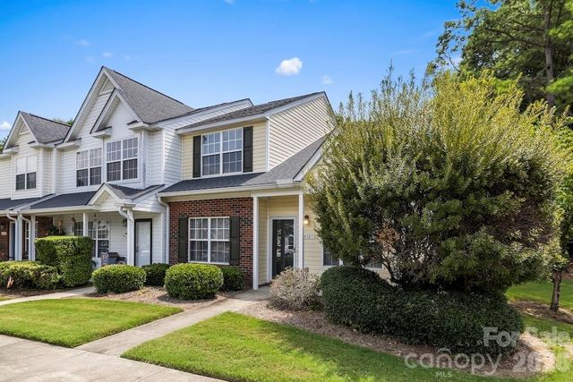 14327 Tranters Creek Lane, Charlotte, NC 28273