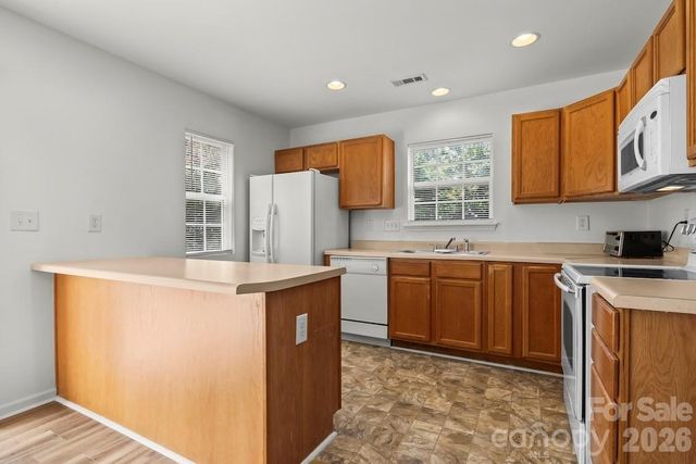 14327 Tranters Creek Lane, Charlotte, NC 28273