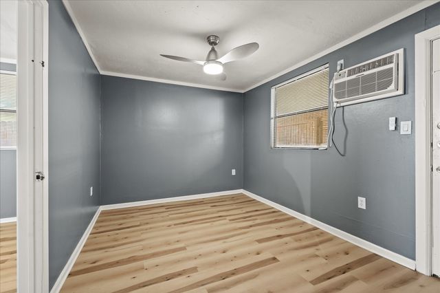 1509 W Morphy Street B, Fort Worth, TX 76104