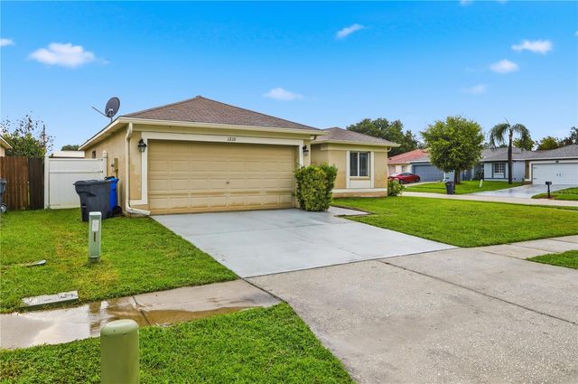 1210 BLUFIELD AVENUE, Brandon, FL 33511