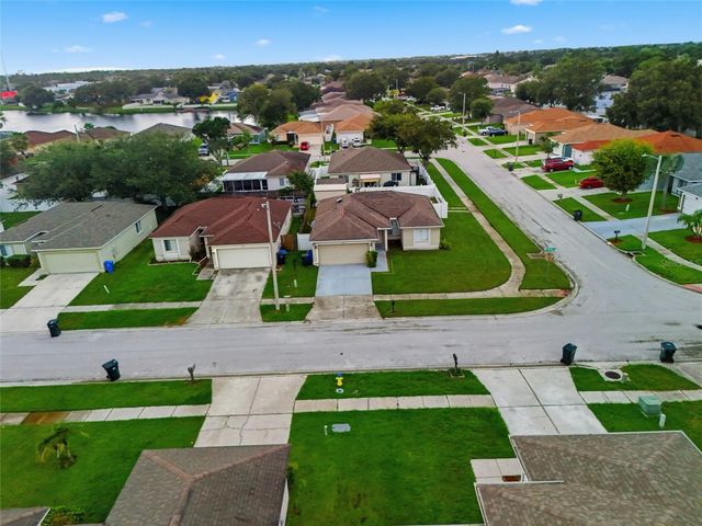 1210 BLUFIELD AVENUE, Brandon, FL 33511