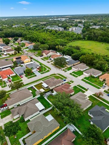 1210 BLUFIELD AVENUE, Brandon, FL 33511