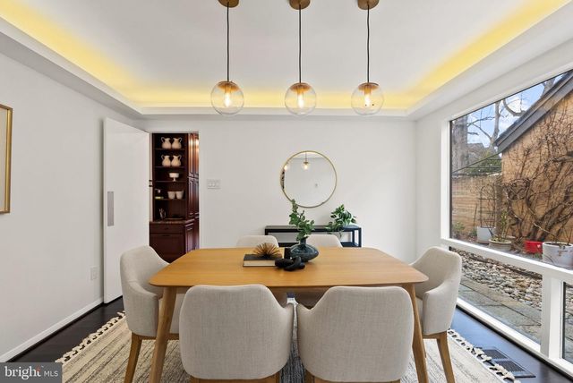 6305 CONTENTION CT, Bethesda, MD 20817