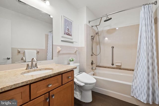 6305 CONTENTION CT, Bethesda, MD 20817