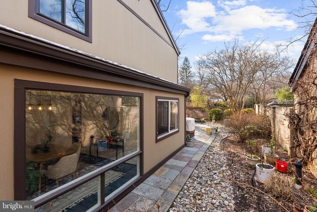 6305 CONTENTION CT, Bethesda, MD 20817