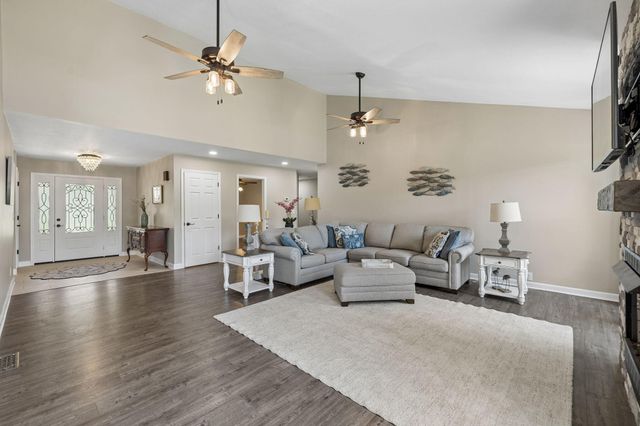257 Mcarthur Lane, Birchwood, TN 37308