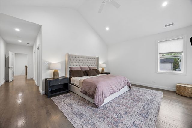 1734 N Artesian Avenue, Chicago, IL 60647