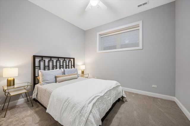 1734 N Artesian Avenue, Chicago, IL 60647