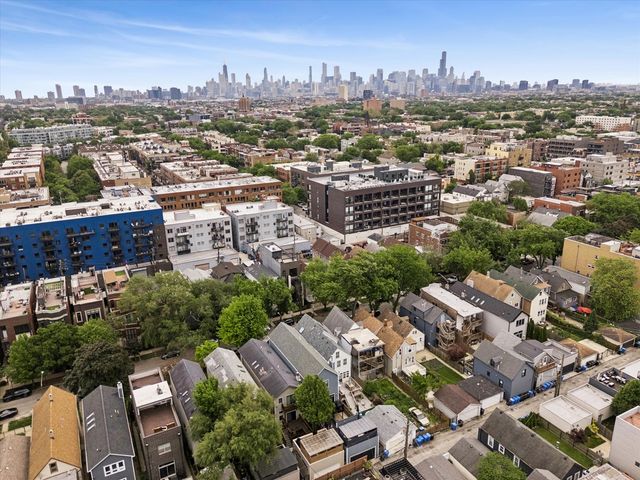 1734 N Artesian Avenue, Chicago, IL 60647