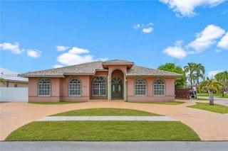 2204 SW 142nd Court, Miami, FL 33175