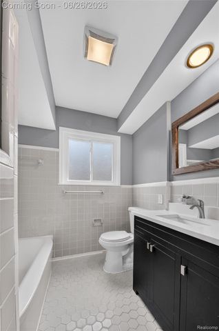 12842 Brady, Redford Charter Township, MI 48239