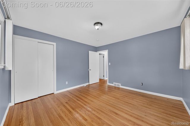 12842 Brady, Redford Charter Township, MI 48239