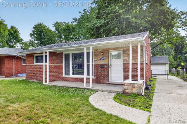 12842 Brady, Redford Charter Township, MI 48239