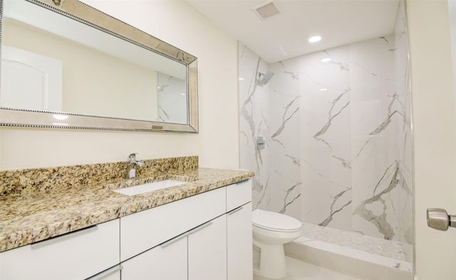 3105 18th Street, Vero Beach, FL 32960