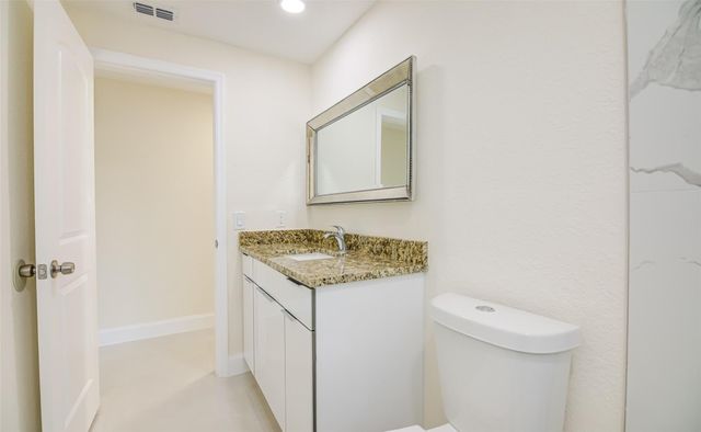 3105 18th Street, Vero Beach, FL 32960