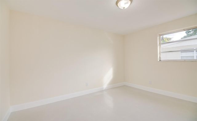 3105 18th Street, Vero Beach, FL 32960