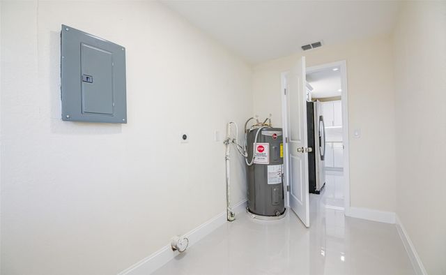 3105 18th Street, Vero Beach, FL 32960