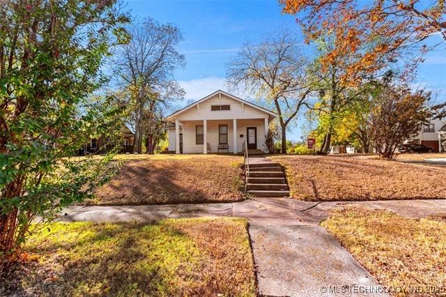 921 D Street NW, Ardmore, OK 73401