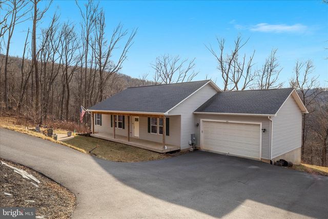 145 TULIP POPLAR DR, Linden, VA 22642