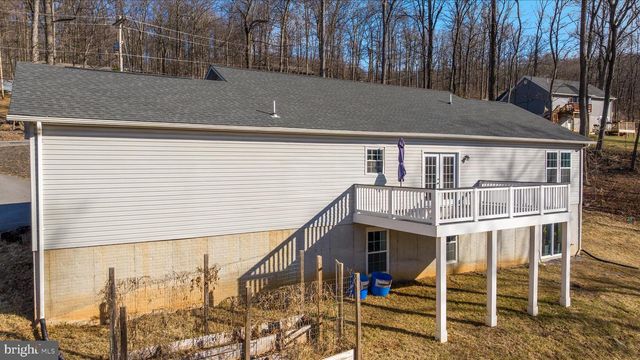 145 TULIP POPLAR DR, Linden, VA 22642