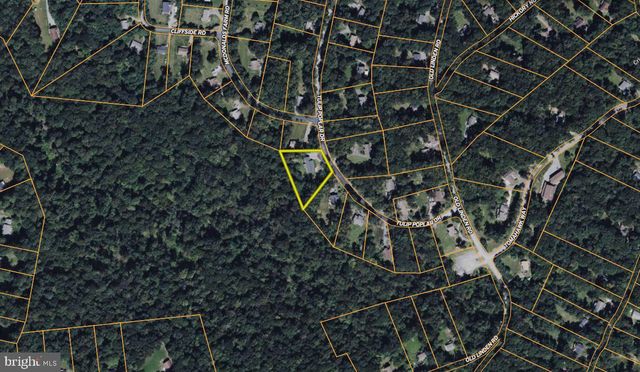 145 TULIP POPLAR DR, Linden, VA 22642