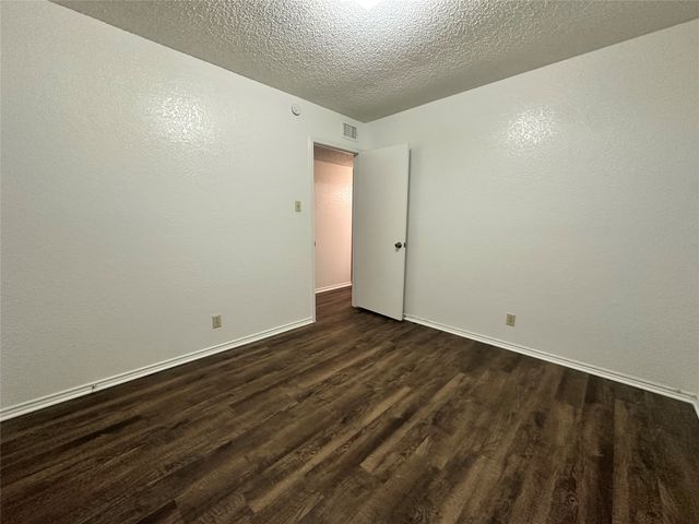 833 White Rock Street, Saginaw, TX 76179