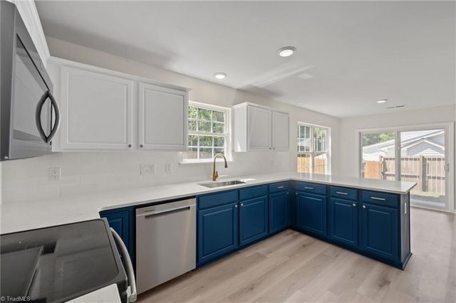 1119 Briarwood Drive, Mebane, NC 27302