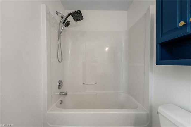 1119 Briarwood Drive, Mebane, NC 27302
