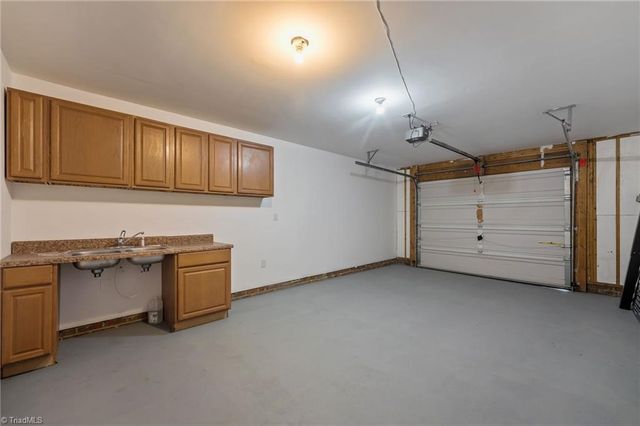 1119 Briarwood Drive, Mebane, NC 27302