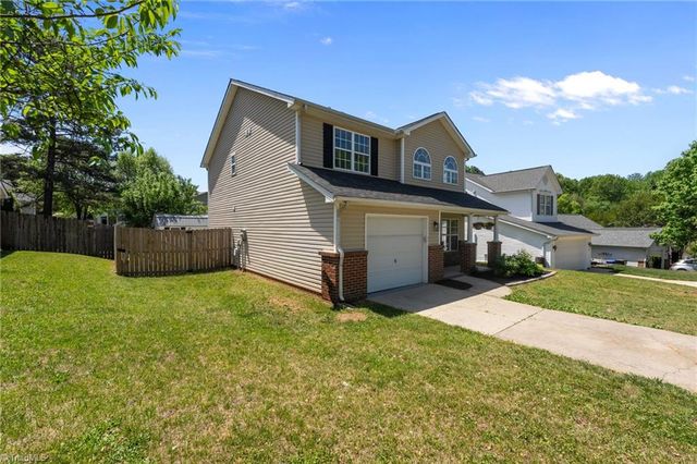1119 Briarwood Drive, Mebane, NC 27302