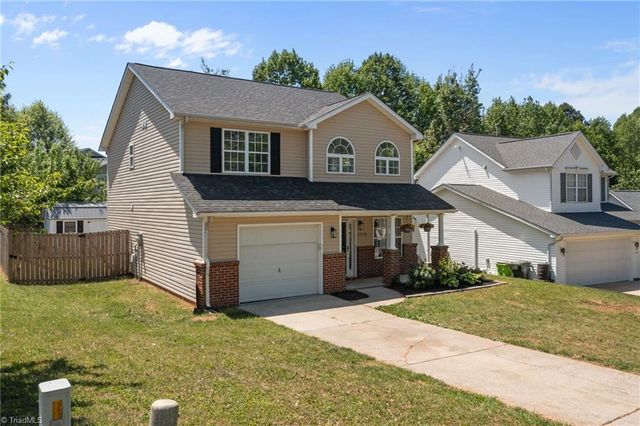 1119 Briarwood Drive, Mebane, NC 27302