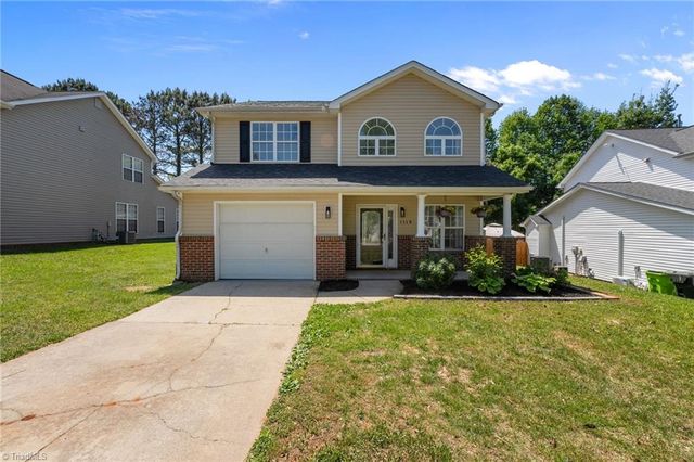 1119 Briarwood Drive, Mebane, NC 27302