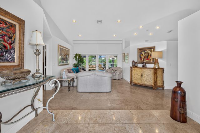 709 Crystal Court, Weston, FL 33326