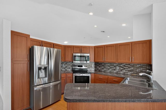 709 Crystal Court, Weston, FL 33326