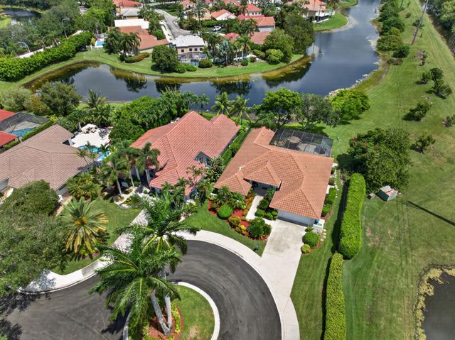 709 Crystal Court, Weston, FL 33326