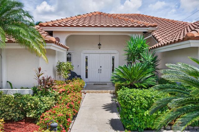 709 Crystal Court, Weston, FL 33326