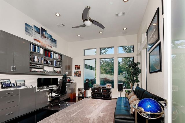 26240 Mcdonald Road, The Woodlands, TX 77380