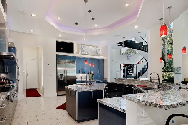 26240 Mcdonald Road, The Woodlands, TX 77380