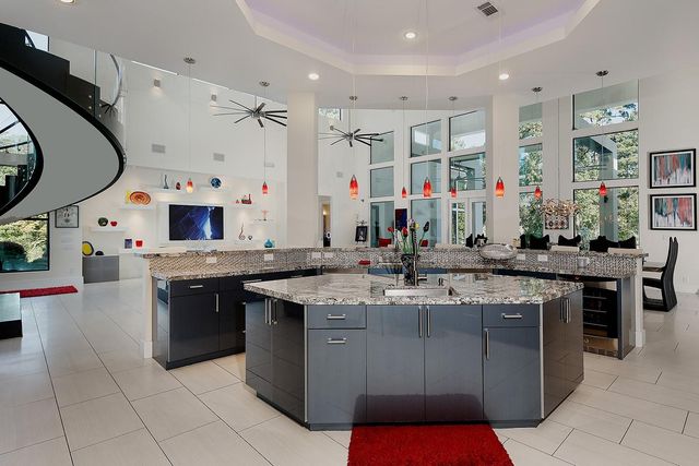 26240 Mcdonald Road, The Woodlands, TX 77380