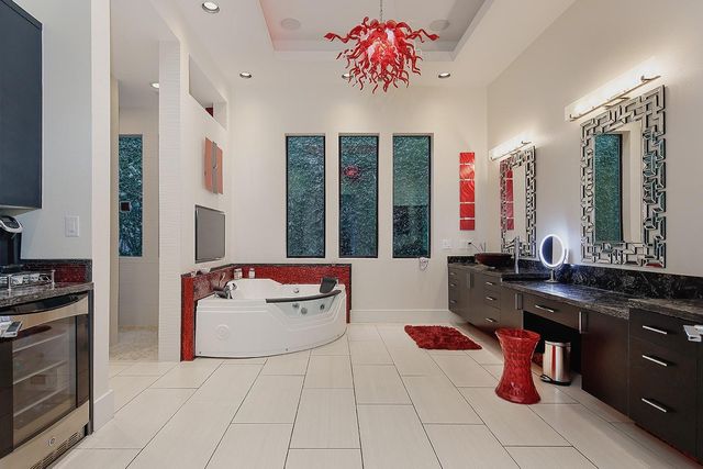 26240 Mcdonald Road, The Woodlands, TX 77380