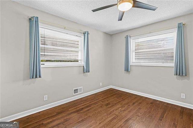 2497 Whites Mill Ln, Decatur, GA 30032